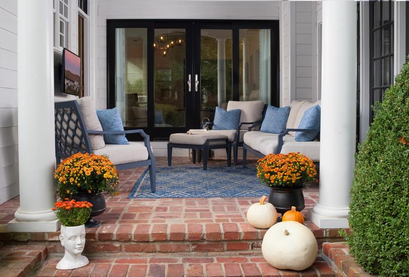 outdoor patio with performance fabric cushions